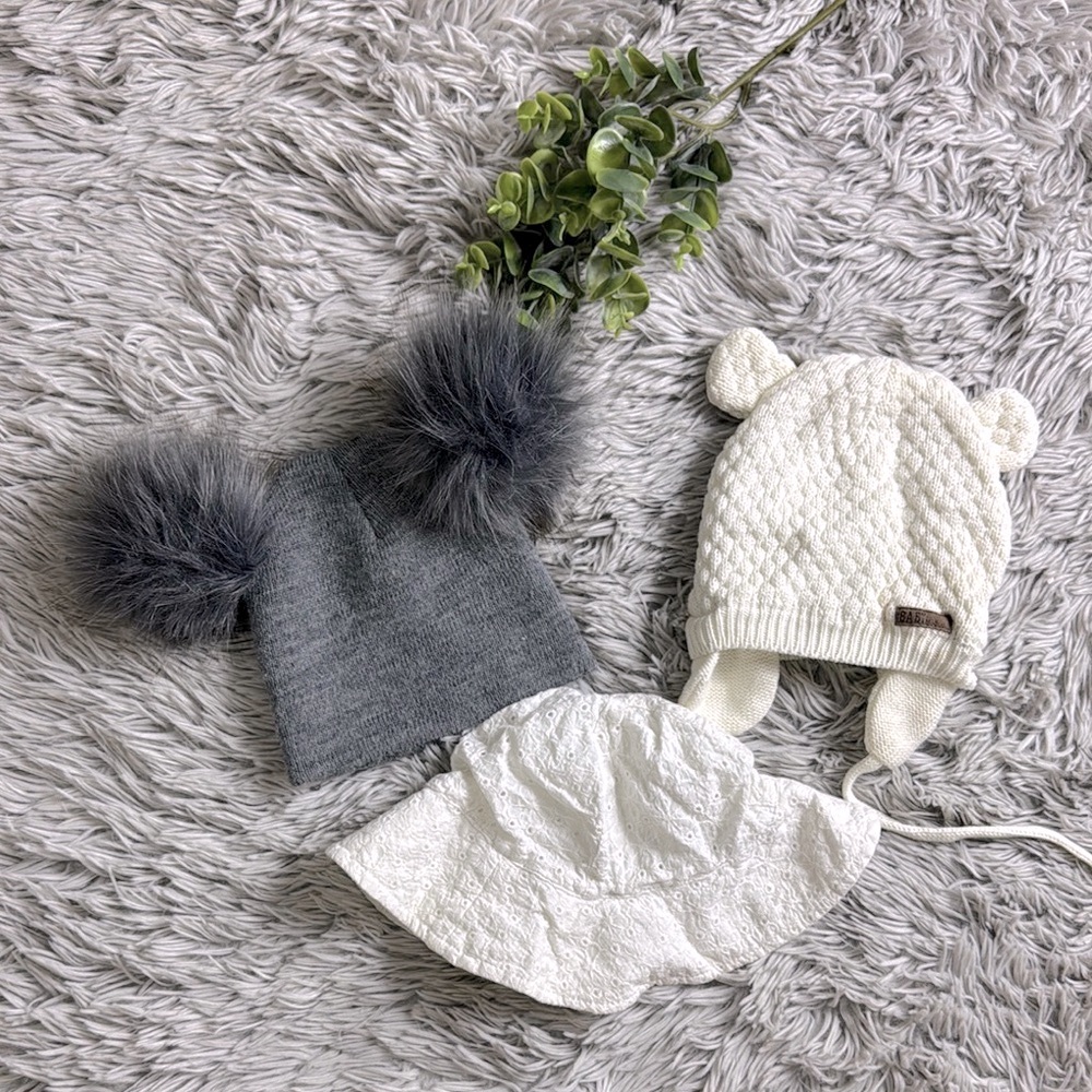 Girls infant beanie and Hat Set - Gray and Cream